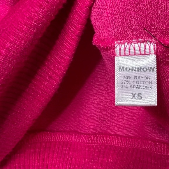 NWT Monrow Supersoft Crewneck Ruffle Sleeve Pullover, Fuschia, size XS - Picture 4 of 5